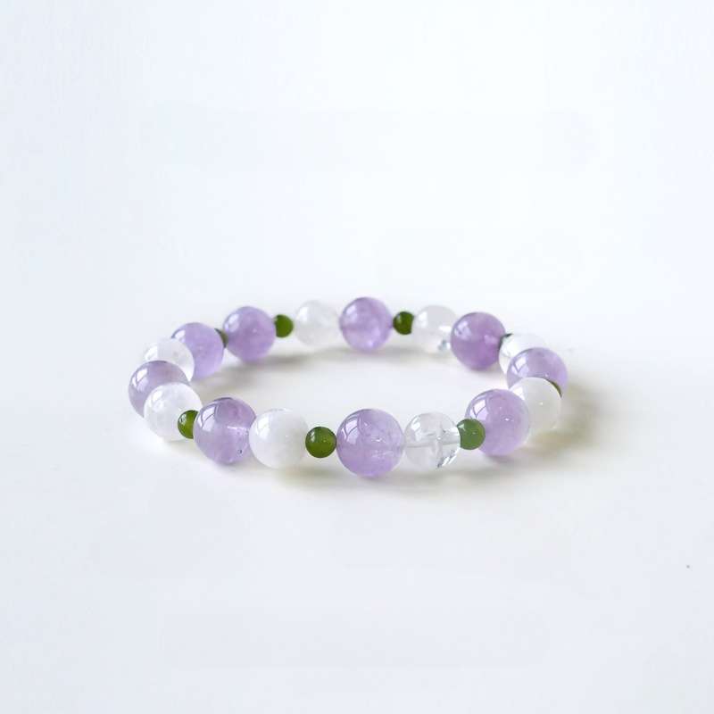 Premium amethyst and jade protective bracelet from AURA LITH, featuring a sacred Ru-Yu charm, perfect as a personalized crystal gift.